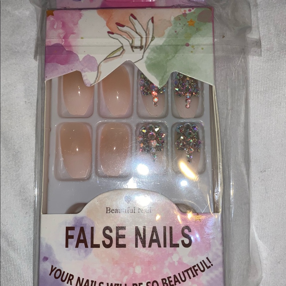 False Nails